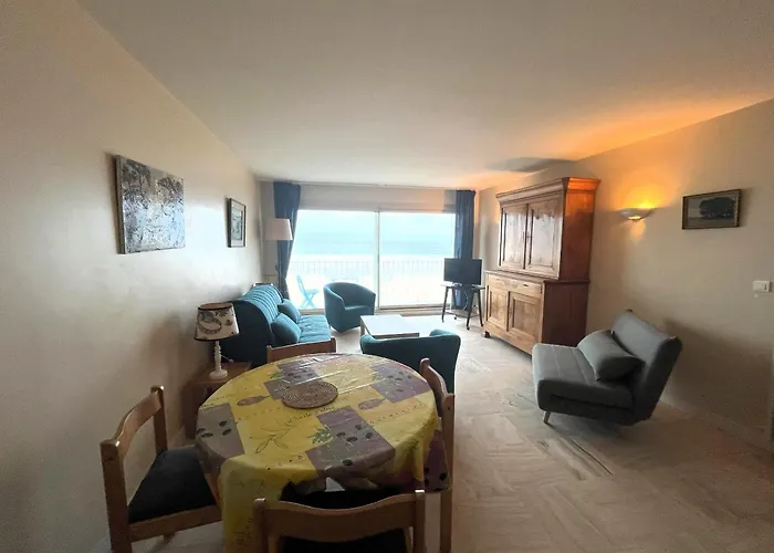 Spacieux Face A La Mer, Proche Commerces, Equipe - Fr-1-197-265 *