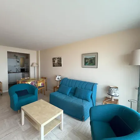 Apartment Spacieux Face A La Mer, Proche Commerces, Equipe - Fr-1-197-265 *