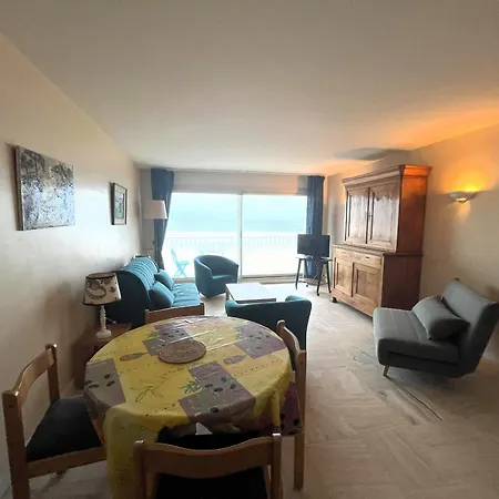 Spacieux Face A La Mer, Proche Commerces, Equipe - Fr-1-197-265 *