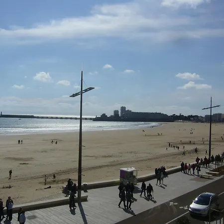 Spacieux Face A La Mer, Proche Commerces, Equipe * Les Sables-d'Olonne
